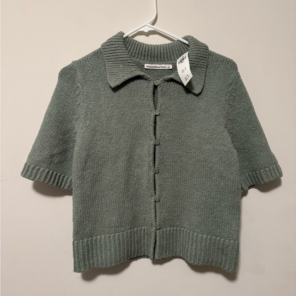 Abercrombie top - Picture 2 of 3